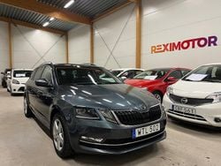 Grå Begagnad 2017 Skoda Octavia Business Line Kombi | 184 900 kr (Marknadspris)