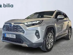 Silver Begagnad 2022 Toyota RAV4 Hybrid Executive SUV | 379 900 kr (Marknadspris)