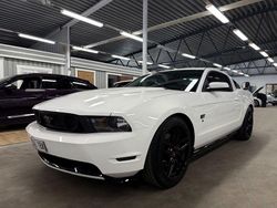 Vit Begagnad 2010 Ford Mustang GT Sportkupé | 249 900 kr
