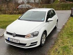 Begagnad 2014 VW Golf VII Halvkombi | 87 000 kr (Bra pris)