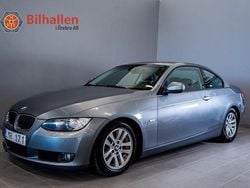 Grå Begagnad 2010 BMW 320 Comfort Edition Sportkupé | 79 900 kr (Marknadspris)