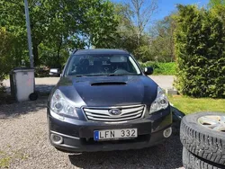 Grå Begagnad 2011 Subaru Outback SUV | 37 000 kr (Bra pris)