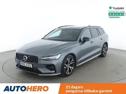 Grå Begagnad 2020 Volvo V60 R-Design Kombi | 360 000 kr (Lite dyr)