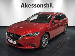 Soul red metallic Begagnad 2017 Mazda 6 Optimum Kombi | 119 000 kr (Marknadspris)