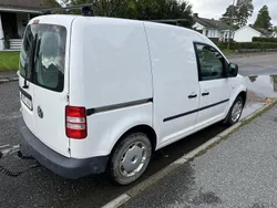 Vit Begagnad 2011 VW Caddy Minibuss | 50 000 kr (Marknadspris)