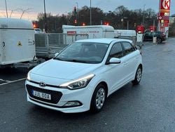 Begagnad 2016 Hyundai i20 Halvkombi | 95 000 kr (Bra pris)