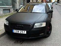 Blå Begagnad 2009 Audi A8L Sedan | 80 000 kr