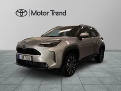 Silver Begagnad 2025 Toyota Yaris Cross Active SUV | 329 900 kr (Lite dyr)