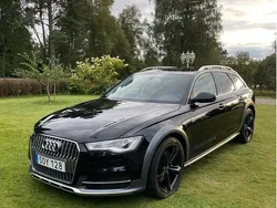 Svart Begagnad 2015 Audi A6 Allroad Kombi | 147 000 kr (Bra pris)