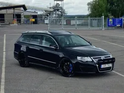 Svart Begagnad 2010 VW Passat R Kombi | 120 000 kr