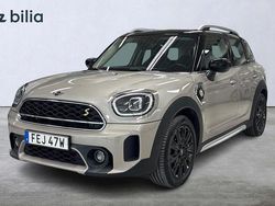 Rooftop grey metallic Begagnad 2023 Mini Countryman Essential SUV | 309 900 kr (Superpris)