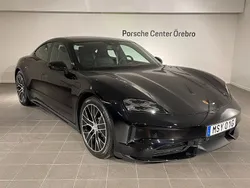 Svart (jet black metallic) Ny 2024 Porsche Taycan Sedan | 1 601 700 kr
