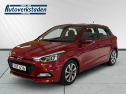 Röd Begagnad 2018 Hyundai i20 Premium Halvkombi | 144 000 kr (Marknadspris)