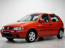 Flerfärgad Begagnad 1997 VW Polo GTI Halvkombi | 29 900 kr