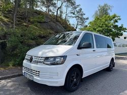 Vit Begagnad 2015 VW Transporter Van | 229 900 kr