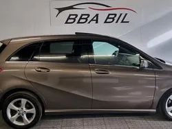 Grå Begagnad 2013 Mercedes B180 Minibuss | 89 000 kr (Marknadspris)