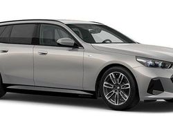 Grå Ny 2025 BMW 530e M Sport Kombi | 721 800 kr (Marknadspris)