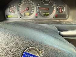 Blå Begagnad 2004 Volvo XC70 Business Edition Kombi | 35 000 kr