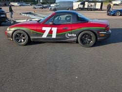 Röd Begagnad 2002 Mazda MX5 Inclusive Cab | 115 000 kr