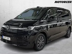 Svart Begagnad 2024 VW Multivan Style Van | 629 000 kr (Marknadspris)