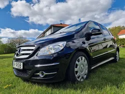 Mercedes B200
