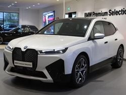 Vit Begagnad 2021 BMW iX SUV | 459 000 kr (Marknadspris)