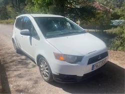 Vit Begagnad 2010 Mitsubishi Colt Halvkombi | 15 000 kr (Marknadspris)