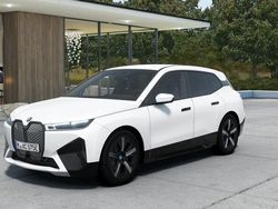 Vit Begagnad 2023 BMW iX Comfort Edition SUV | 949 500 kr