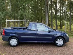 Blå Begagnad 2010 Dacia Pick up Pickup | 23 000 kr