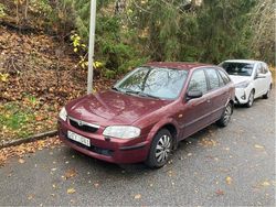 Begagnad 1999 Mazda 323 Halvkombi | 16 747 kr