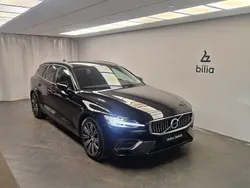 Svart Begagnad 2021 Volvo V60 Inscription Kombi | 379 000 kr (Lite dyr)