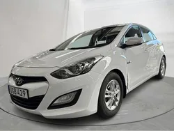 Vit Begagnad 2014 Hyundai i30 | 66 000 kr (Bra pris)