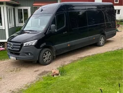 Svart Begagnad 2020 Mercedes Sprinter Van | 550 000 kr (Dyr)
