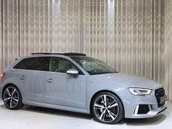 Grå Begagnad 2017 Audi RS3 Comfort Sedan | 469 900 kr (Marknadspris)