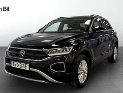 Svart Begagnad 2022 VW T-Roc Life SUV | 219 900 kr (Marknadspris)