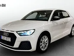 Vit Begagnad 2022 Audi A1 Sportback Proline Halvkombi | 214 000 kr (Marknadspris)