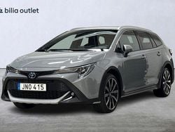 Grå Begagnad 2022 Toyota Corolla Kombi | 264 900 kr (Marknadspris)