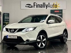 Vit (pärlemovit) Begagnad 2017 Nissan Qashqai 360º SUV | 127 400 kr (Bra pris)