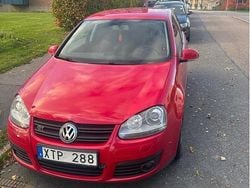 Röd Begagnad 2006 VW Golf V GT Halvkombi | 33 900 kr (Marknadspris)