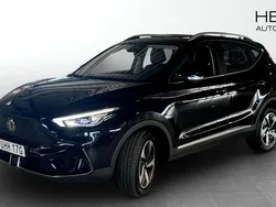 Svart (black) Begagnad 2022 MG ZS Luxury Sedan | 254 900 kr (Bra pris)