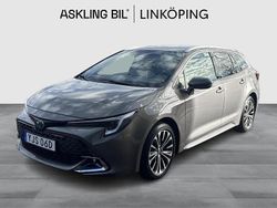 Grön Begagnad 2024 Toyota Corolla Style Kombi | 339 000 kr (Marknadspris)