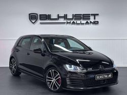 Svart Begagnad 2016 VW Golf VII GTD Halvkombi | 159 500 kr (Marknadspris)