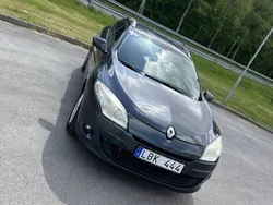 Grå Begagnad 2011 Renault Mégane GrandTour Kombi | 35 999 kr (Bra pris)