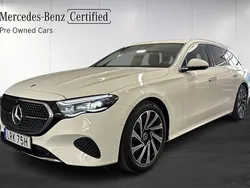 Vit Begagnad 2023 Mercedes E300 Avantgarde Kombi | 585 900 kr (Marknadspris)