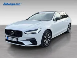 Vit Begagnad 2024 Volvo V90 Ultimate Kombi | 548 800 kr (Marknadspris)