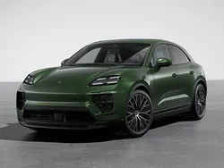 Grön Ny 2025 Porsche Macan SUV | 1 311 200 kr (Dyr)