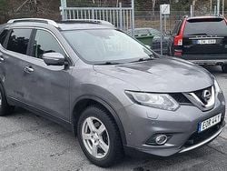 Grå Begagnad 2016 Nissan X-Trail Tekna SUV | 119 900 kr (Marknadspris)