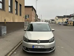 Brun Begagnad 2011 VW Touran GT Minibuss | 80 000 kr (Marknadspris)