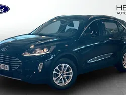 Svart (black) Begagnad 2022 Ford Kuga Titanium SUV | 244 900 kr (Bra pris)