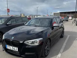 Svart Begagnad 2013 BMW M135 Halvkombi | 179 500 kr (Bra pris)